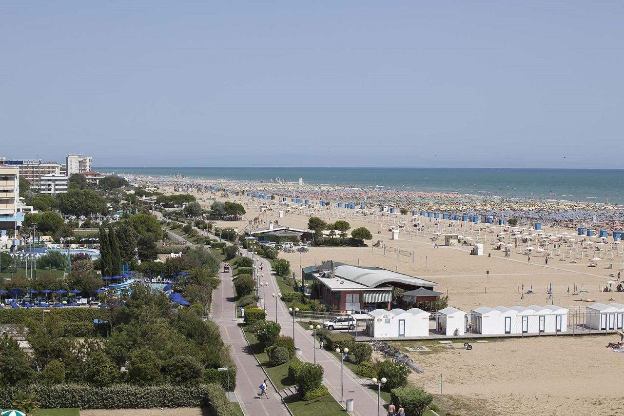 Bel Sole - Appartamenti Bibione Luaran gambar