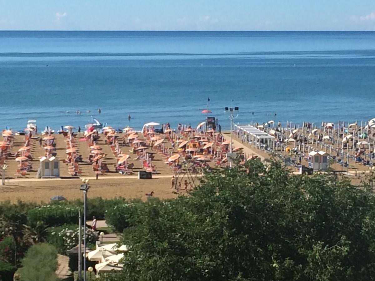 Bel Sole - Appartamenti Bibione Luaran gambar